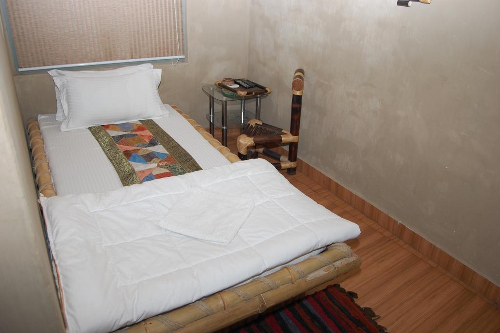 Shri Guest House Варанаси Номер фото
