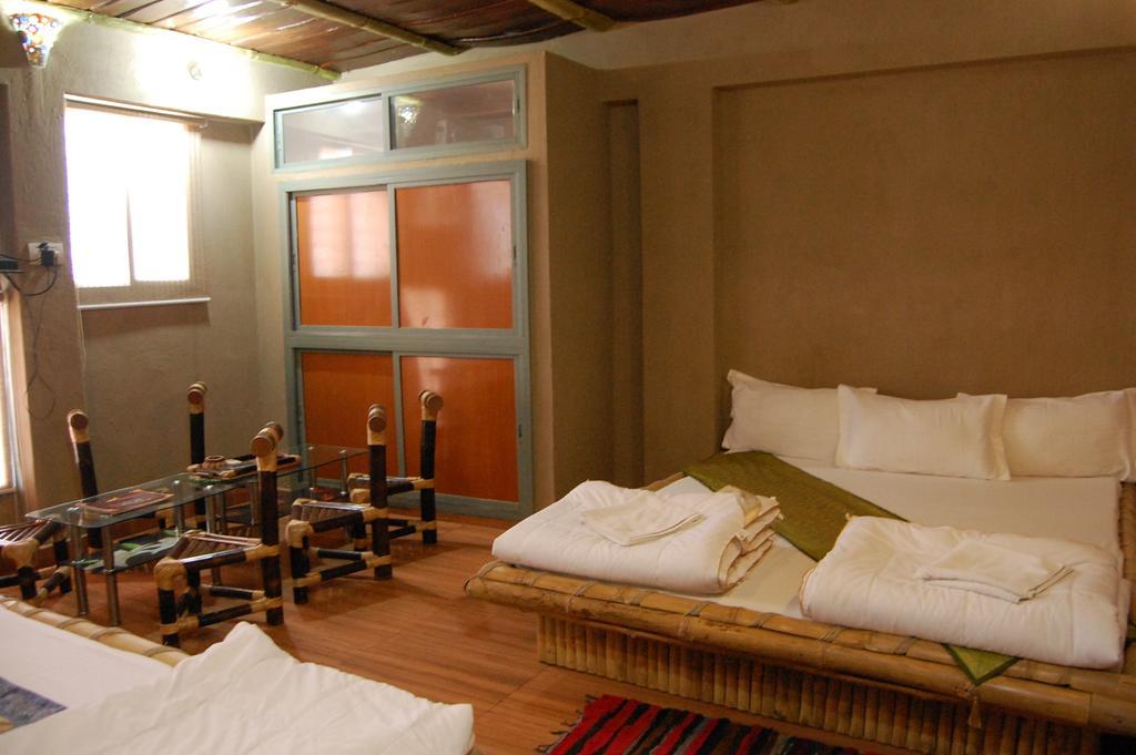 Shri Guest House Варанаси Номер фото