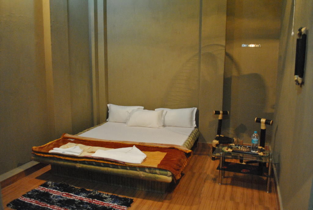 Shri Guest House Варанаси Номер фото